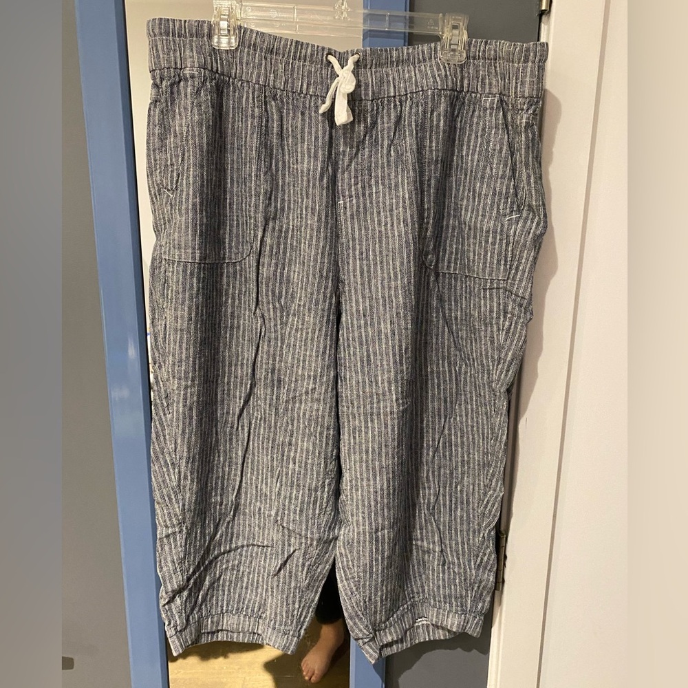 Women’s 18/20 crop linen/rayon pant
